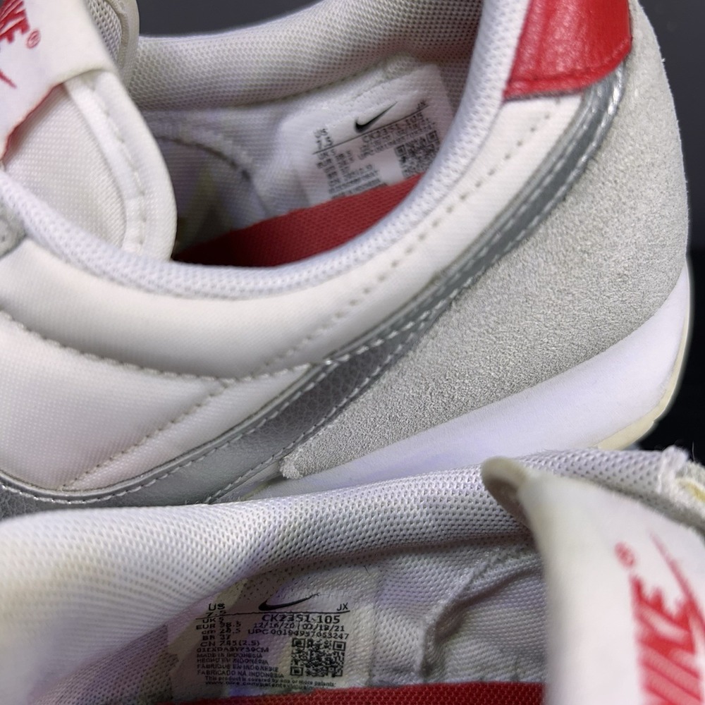 Nike Daybreak Women's Running Shoes Size 7.5 Summit White Silver Red CK2351-105 - Picture 10 of 11
